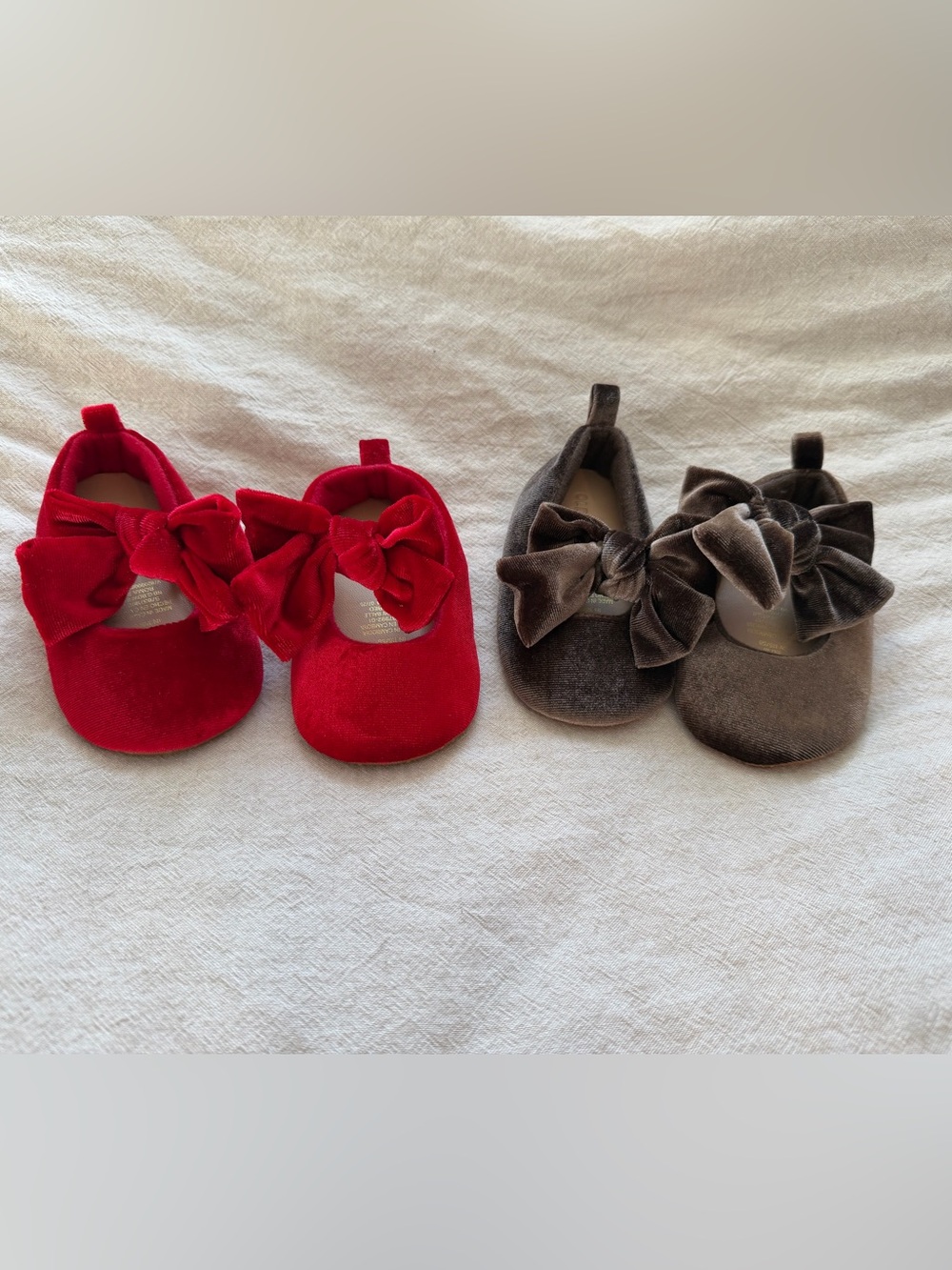 Velvet Bow Baby Shoes in Red and Brown 12-18months